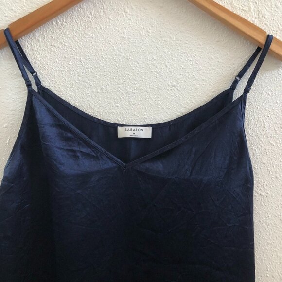 BABATON By Aritzia Everly V- Neck Camisole Size Medium - Picture 4 of 8